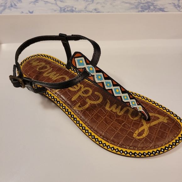 Sam Edelman Gigi t-strap boho sandal painted Aztec tribal print black leather - Picture 4 of 11